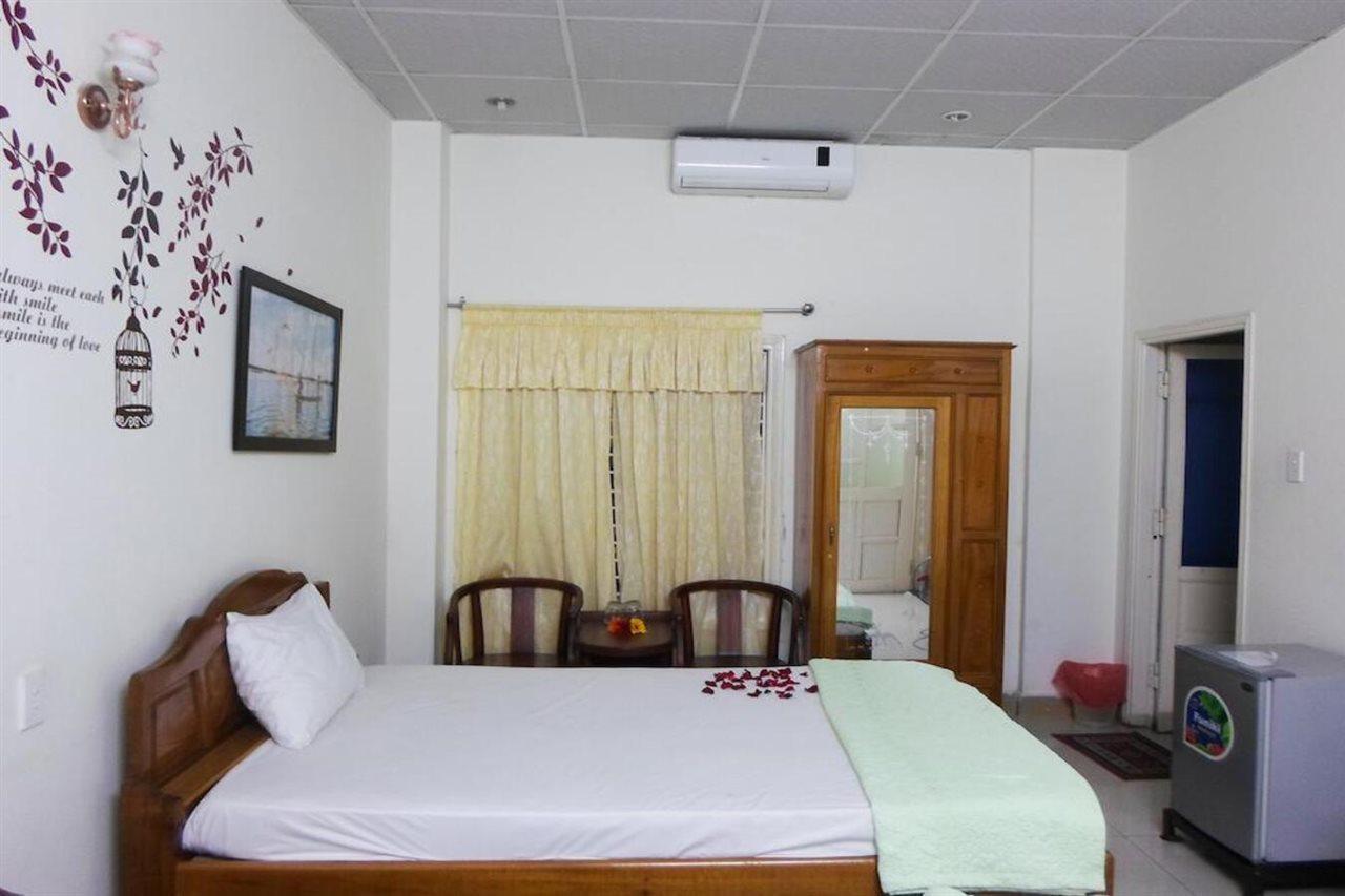 Lucky Hoi An Hotel Bagian luar foto