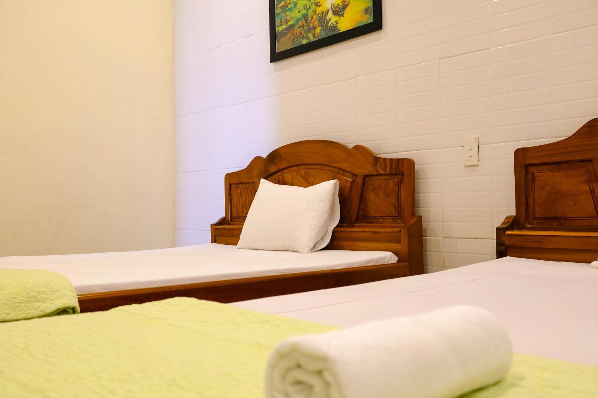 Lucky Hoi An Hotel Bagian luar foto