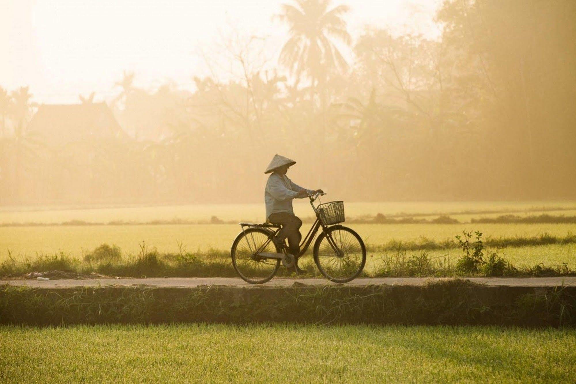 Lucky Hoi An Hotel Bagian luar foto